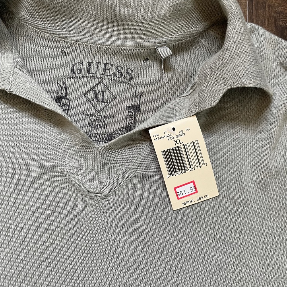 NWT Men’s Guess Long Sleeve - Picture 2 of 2